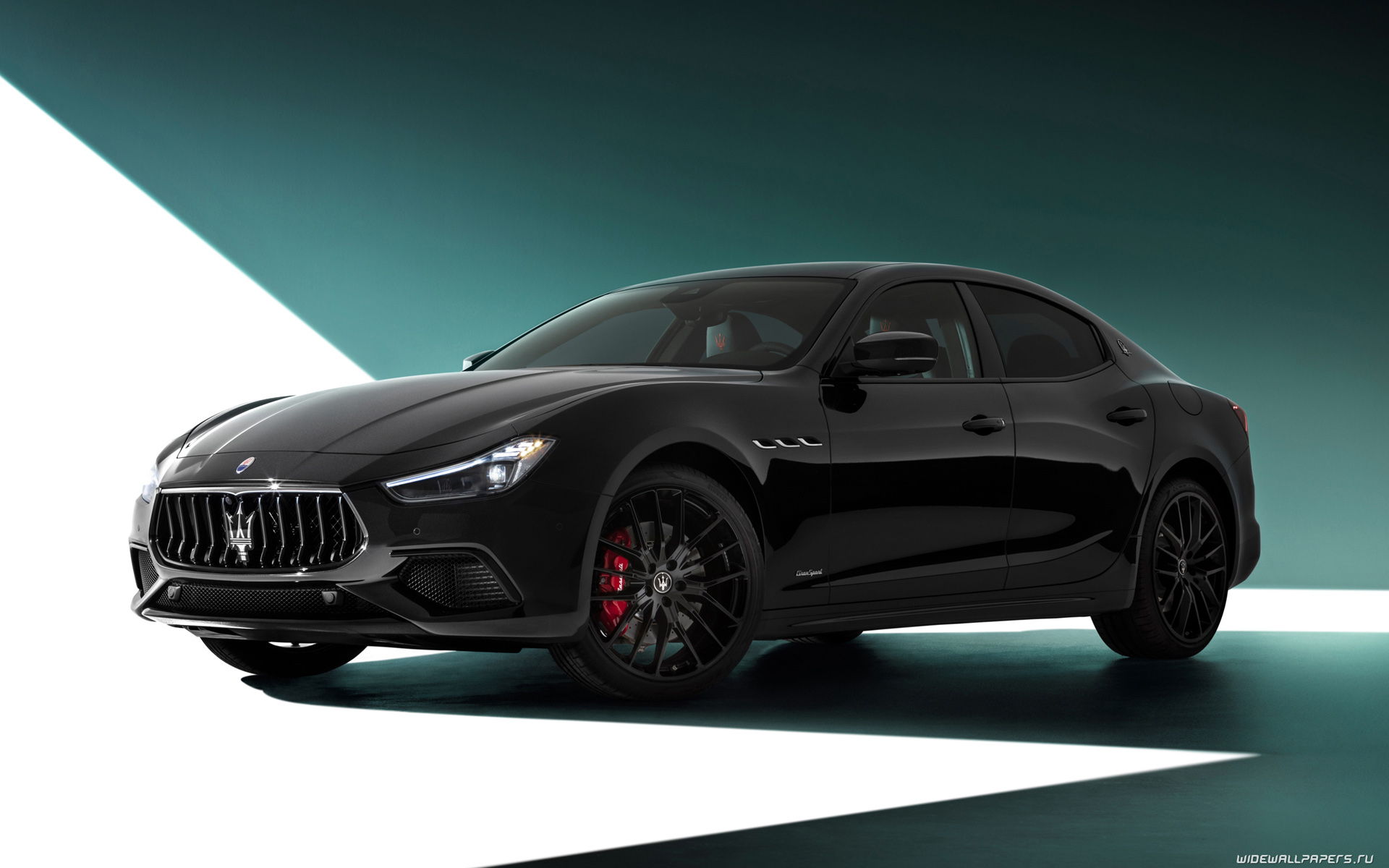 Maserati Ghibli 2021