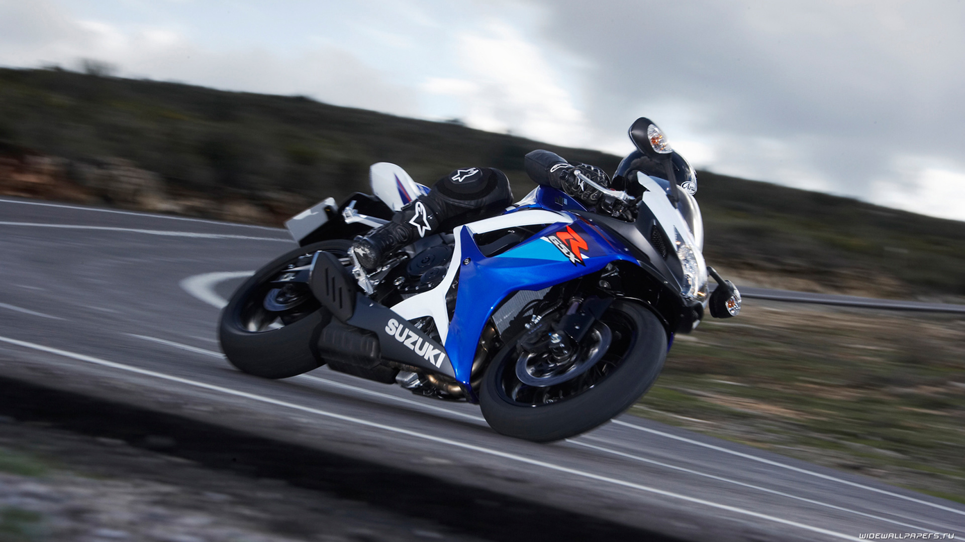 РћР±РѕРё Suzuki GSX R HD